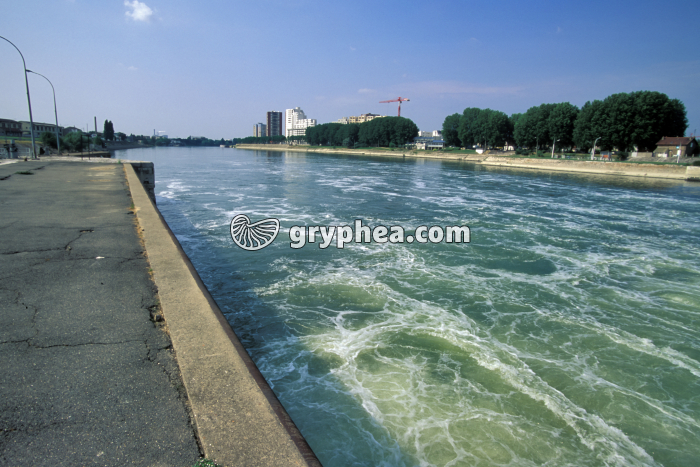 Zone de pompage de l'eau de Seine (Paris) - gryphea.com